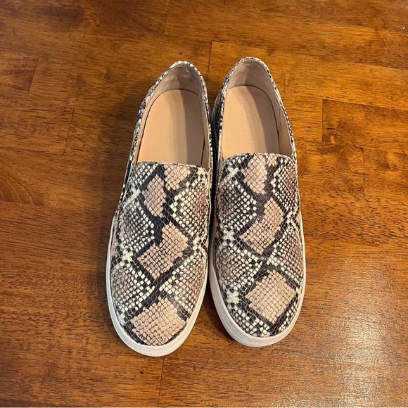 Kate Spade Ginger snake print leather slip on shoes size 9.5 - Picture 6 of 13